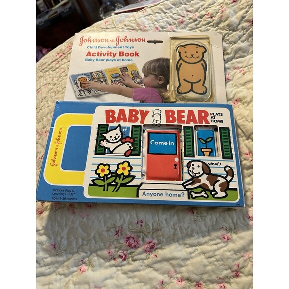VTG 1983 BABY BEAR PLAYS AT HOME INFANT/TODDLER DEVELOPMENTAL SOFT BOOK - Picture 6 of 6